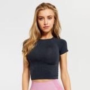 Astoria Seamless Cropped Tee - Dark Grey